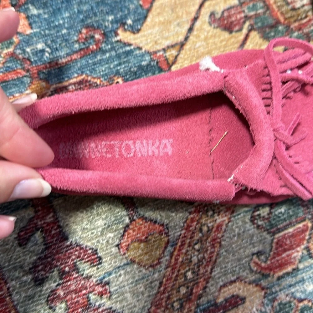 Minnetonka Moccasins Toddler Girl Kilty Pink Sz 8 Pink EUC